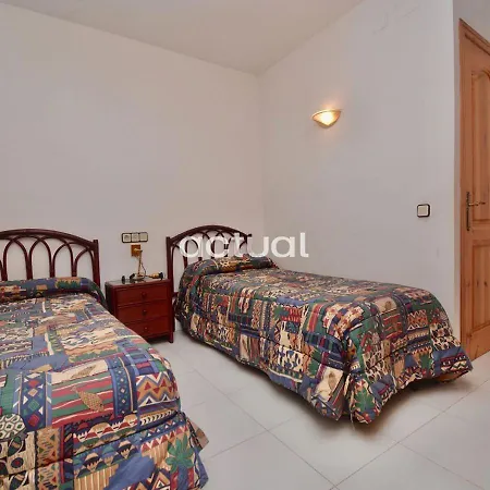 Holiday home Gaviotas 13 *